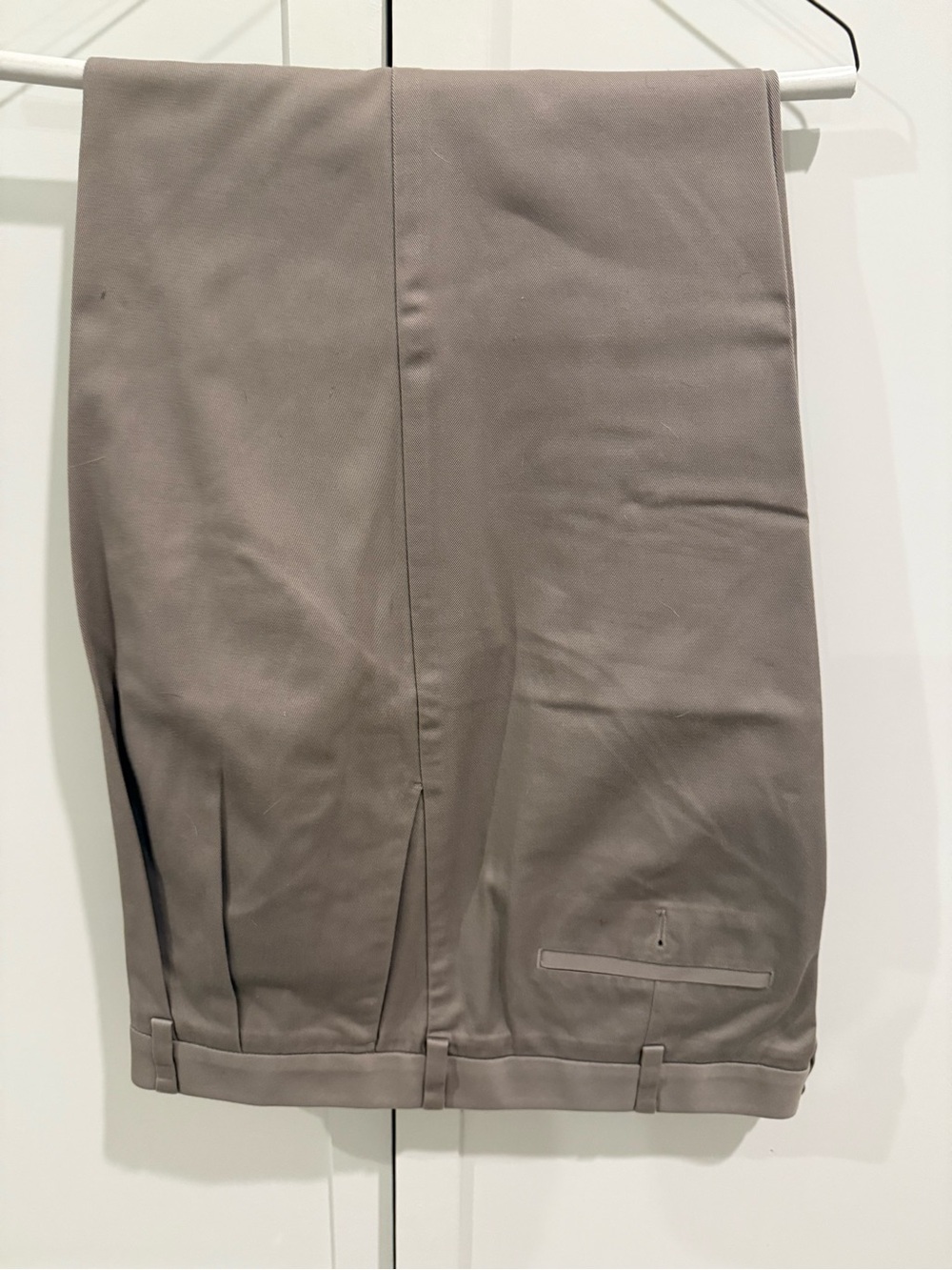 Roundtree & Yourke Casual Dress Pants